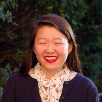 Esther Jang headshot