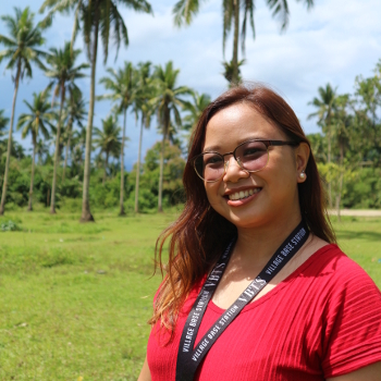 Thessa Cunanan headshot